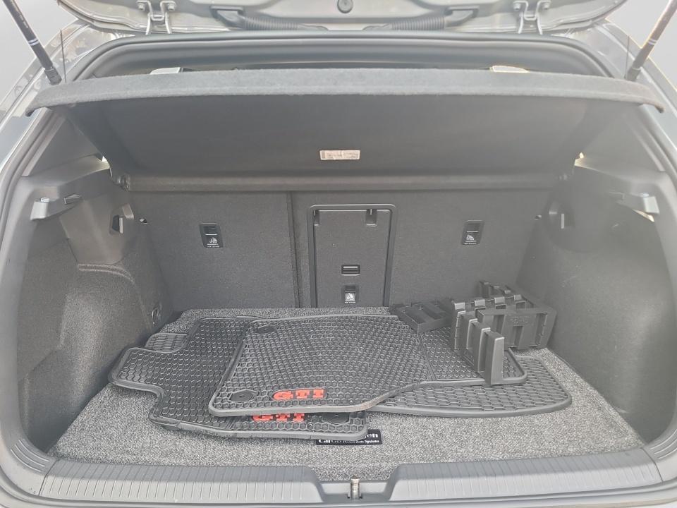 2022 Volkswagen Golf GTI S