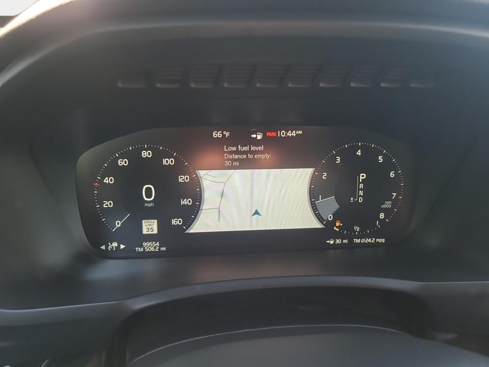 2019 Volvo XC90 Momentum