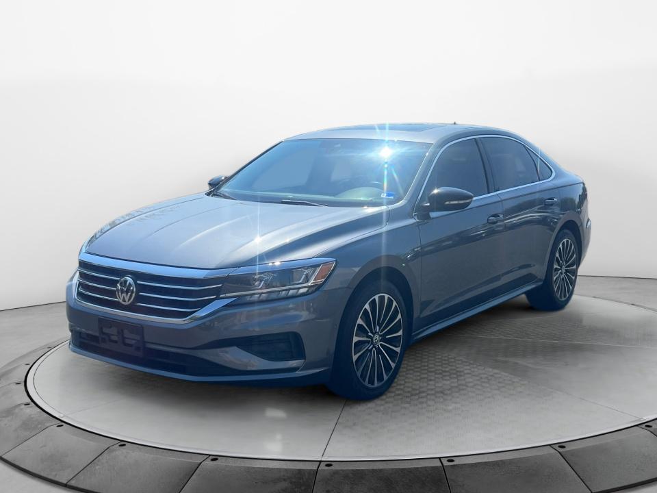 2022 Volkswagen Passat 2.0T Limited Edition