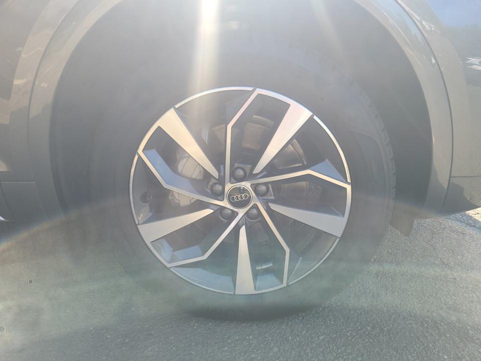 2023 Audi Q5 S line Premium Plus